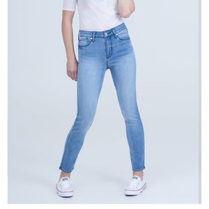 Seven7 Dark Wash High Rise Skinny Jean